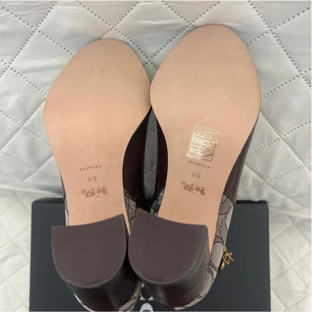 Coach Olivia Bootie In Signature Jacquard Size 9 MSRP: $295.00 - Picture 14 of 16